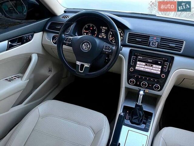 Фольксваген Пассат 2012 в Днепре (Днепропетровске) на Automoto.ua Синий Фольксваген Пассат, объемом двигателя 2 л и пробегом 280 тыс. км за 11450 $, фото 11 на Automoto.ua