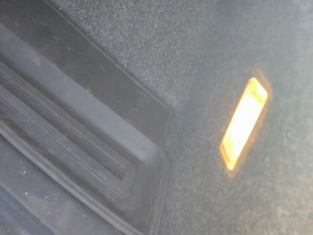 Синий Фольксваген Пассат, объемом двигателя 2.5 л и пробегом 240 тыс. км за 8000 $, фото 12 на Automoto.ua