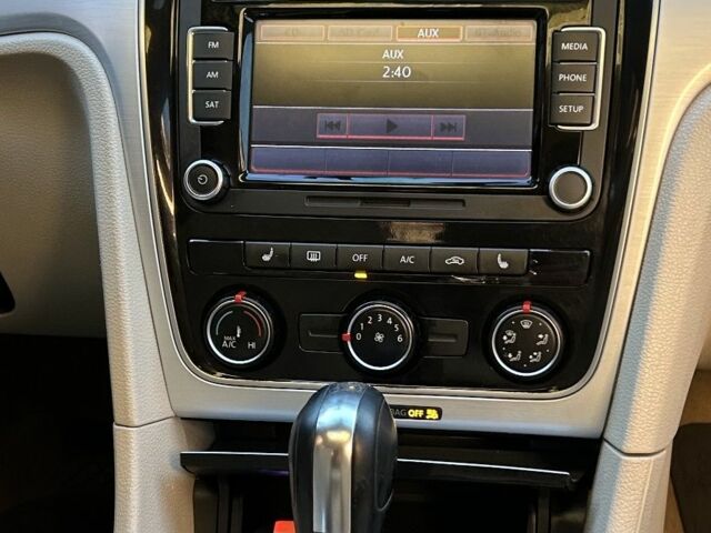 Синій Фольксваген Пассат, об'ємом двигуна 2.5 л та пробігом 327 тис. км за 9200 $, фото 17 на Automoto.ua