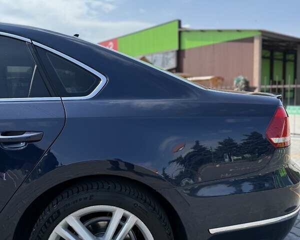 Синій Фольксваген Пассат, об'ємом двигуна 1.97 л та пробігом 270 тис. км за 11000 $, фото 18 на Automoto.ua