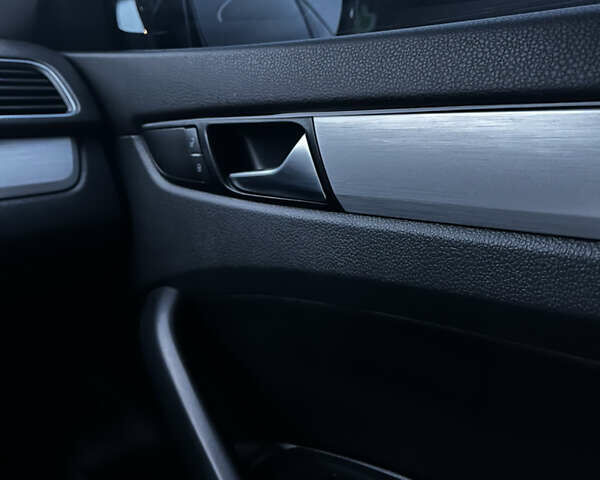 Синий Фольксваген Пассат, объемом двигателя 2.48 л и пробегом 224 тыс. км за 9000 $, фото 17 на Automoto.ua