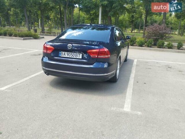 Синий Фольксваген Пассат, объемом двигателя 1.8 л и пробегом 173 тыс. км за 12500 $, фото 4 на Automoto.ua