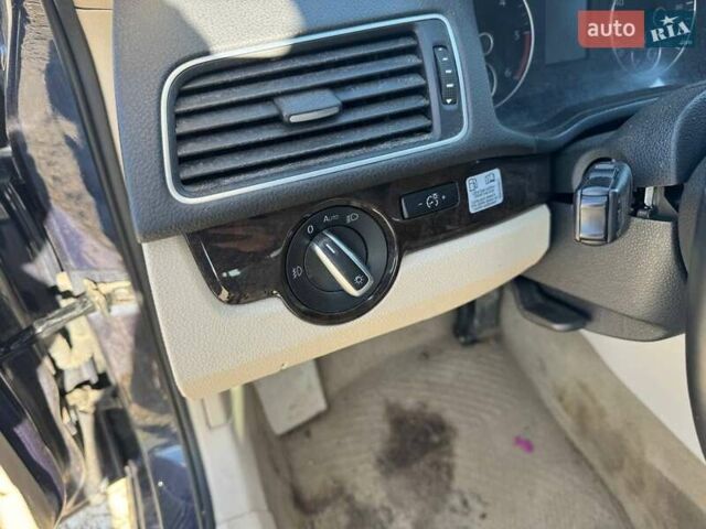 Фольксваген Пассат 2013 у Львові на Automoto.ua Синій Фольксваген Пассат, об'ємом двигуна 2 л та пробігом 205 тис. км за 9500 $, фото 15 на Automoto.ua