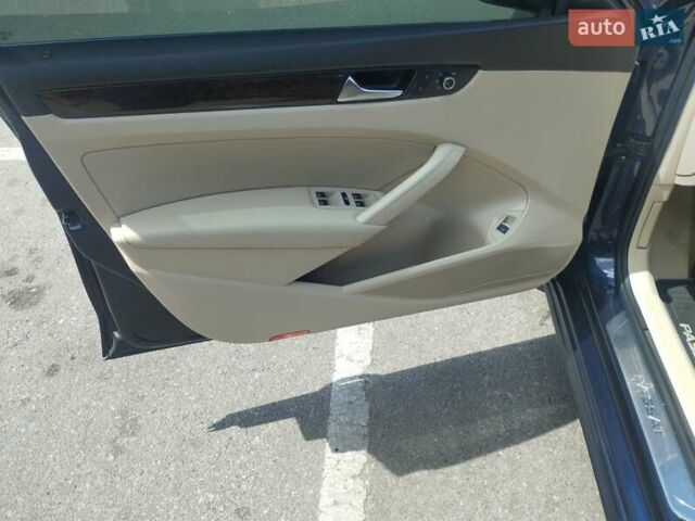 Синий Фольксваген Пассат, объемом двигателя 1.8 л и пробегом 173 тыс. км за 12500 $, фото 34 на Automoto.ua