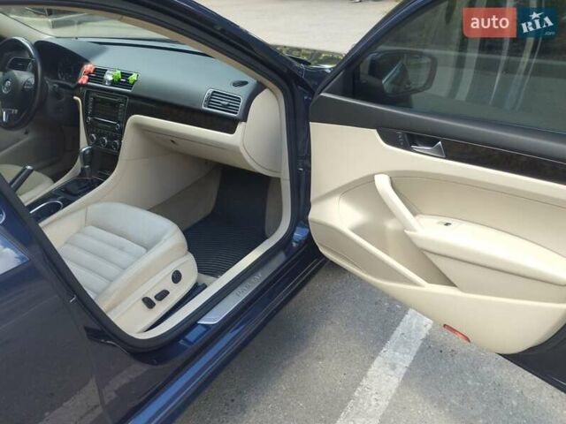 Синий Фольксваген Пассат, объемом двигателя 1.8 л и пробегом 173 тыс. км за 12500 $, фото 35 на Automoto.ua