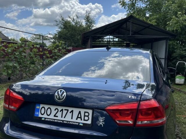 Синий Фольксваген Пассат, объемом двигателя 1.8 л и пробегом 260 тыс. км за 8200 $, фото 4 на Automoto.ua