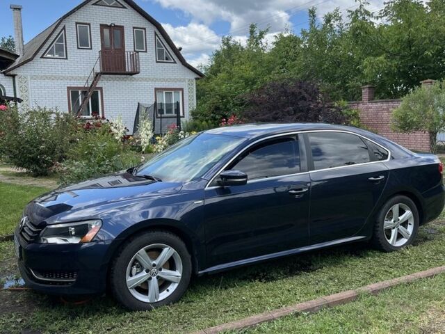 Синий Фольксваген Пассат, объемом двигателя 1.8 л и пробегом 260 тыс. км за 8200 $, фото 5 на Automoto.ua