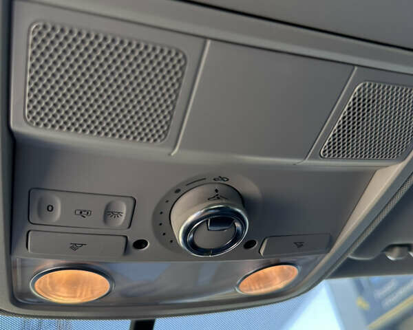 Синий Фольксваген Пассат, объемом двигателя 2 л и пробегом 98 тыс. км за 14400 $, фото 34 на Automoto.ua