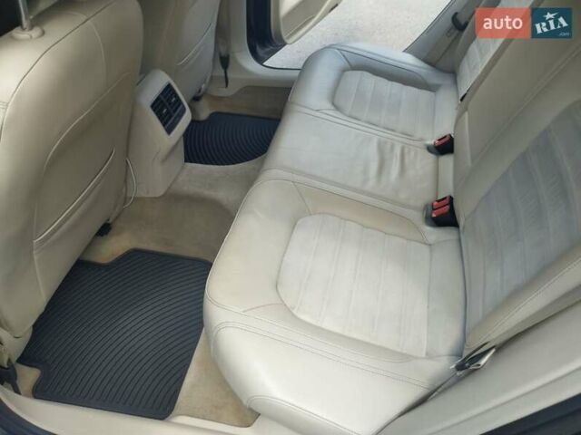 Синий Фольксваген Пассат, объемом двигателя 1.8 л и пробегом 173 тыс. км за 12500 $, фото 46 на Automoto.ua