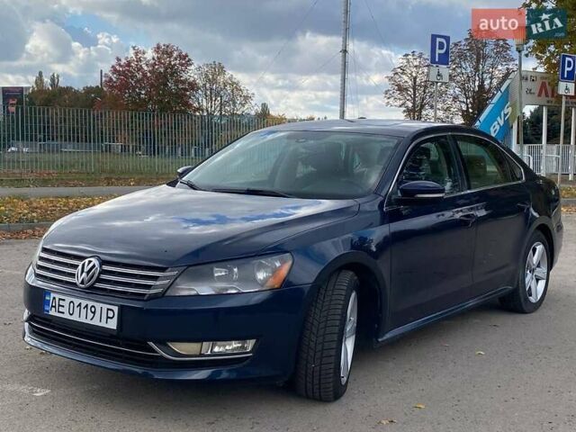 Синий Фольксваген Пассат, объемом двигателя 2.5 л и пробегом 198 тыс. км за 8700 $, фото 4 на Automoto.ua