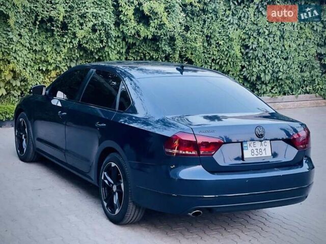 Синий Фольксваген Пассат, объемом двигателя 2 л и пробегом 213 тыс. км за 13000 $, фото 11 на Automoto.ua