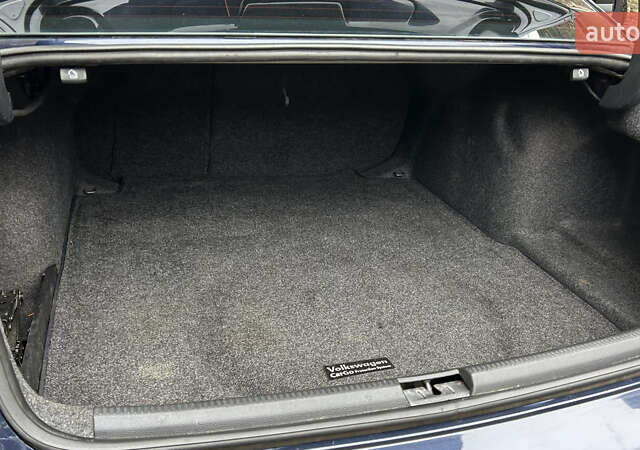 Синий Фольксваген Пассат, объемом двигателя 2.5 л и пробегом 327 тыс. км за 8900 $, фото 22 на Automoto.ua