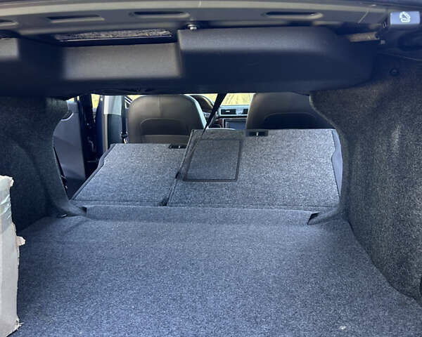 Синий Фольксваген Пассат, объемом двигателя 2 л и пробегом 98 тыс. км за 14400 $, фото 37 на Automoto.ua