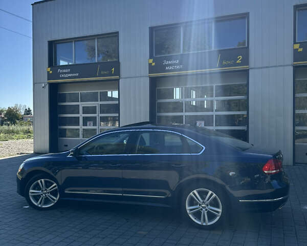 Синий Фольксваген Пассат, объемом двигателя 2 л и пробегом 98 тыс. км за 14400 $, фото 7 на Automoto.ua