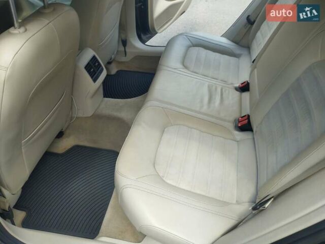 Синий Фольксваген Пассат, объемом двигателя 1.8 л и пробегом 173 тыс. км за 12500 $, фото 51 на Automoto.ua