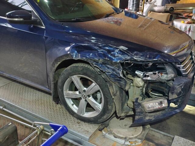 Синій Фольксваген Пассат, об'ємом двигуна 2.5 л та пробігом 265 тис. км за 7000 $, фото 7 на Automoto.ua