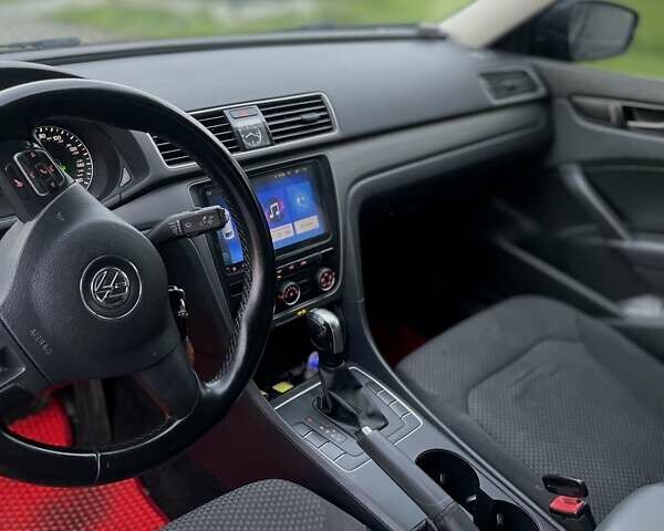 Синій Фольксваген Пассат, об'ємом двигуна 2.5 л та пробігом 182 тис. км за 9300 $, фото 9 на Automoto.ua
