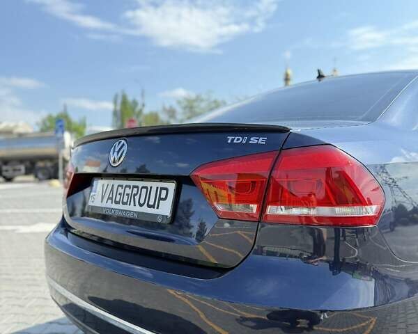 Синій Фольксваген Пассат, об'ємом двигуна 1.97 л та пробігом 270 тис. км за 11000 $, фото 13 на Automoto.ua