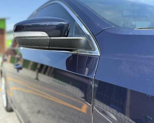 Синій Фольксваген Пассат, об'ємом двигуна 1.97 л та пробігом 270 тис. км за 11000 $, фото 4 на Automoto.ua