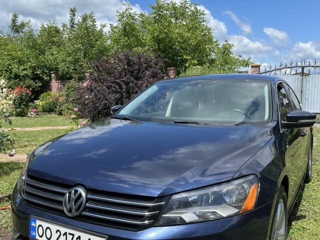 Синий Фольксваген Пассат, объемом двигателя 1.8 л и пробегом 260 тыс. км за 8200 $, фото 2 на Automoto.ua
