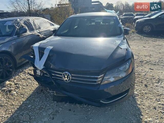 Фольксваген Пассат 2013 у Львові на Automoto.ua Синій Фольксваген Пассат, об'ємом двигуна 2 л та пробігом 205 тис. км за 9500 $, фото 1 на Automoto.ua