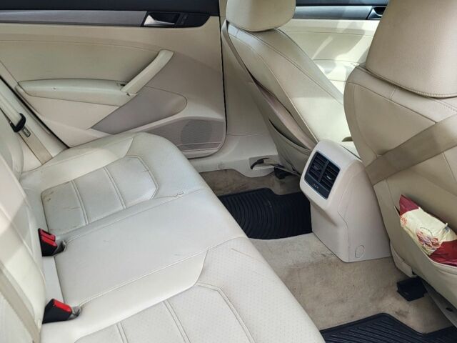 Синий Фольксваген Пассат, объемом двигателя 0 л и пробегом 175 тыс. км за 7500 $, фото 6 на Automoto.ua