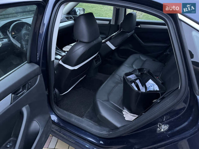 Синій Фольксваген Пассат, об'ємом двигуна 2 л та пробігом 310 тис. км за 9999 $, фото 9 на Automoto.ua