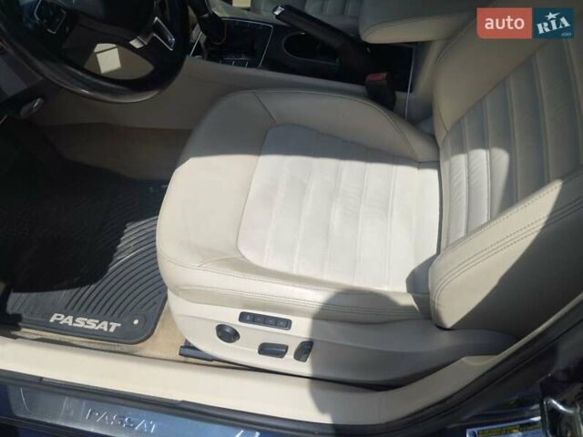 Синий Фольксваген Пассат, объемом двигателя 1.8 л и пробегом 173 тыс. км за 12500 $, фото 32 на Automoto.ua