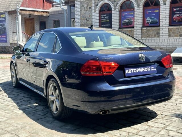 Синій Фольксваген Пассат, об'ємом двигуна 2.5 л та пробігом 211 тис. км за 9900 $, фото 5 на Automoto.ua