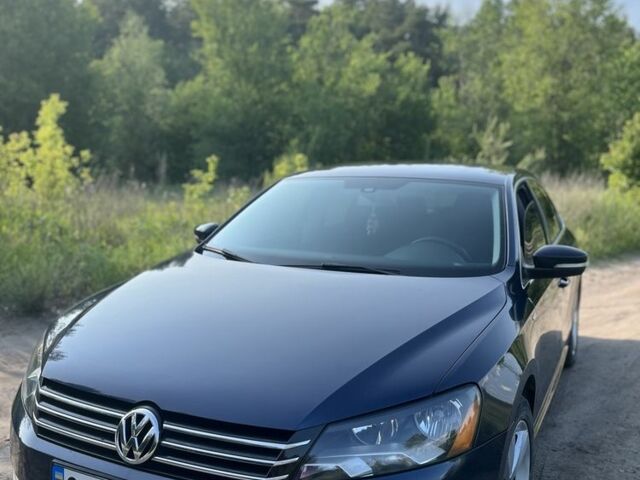 Синий Фольксваген Пассат, объемом двигателя 1.8 л и пробегом 260 тыс. км за 8200 $, фото 14 на Automoto.ua