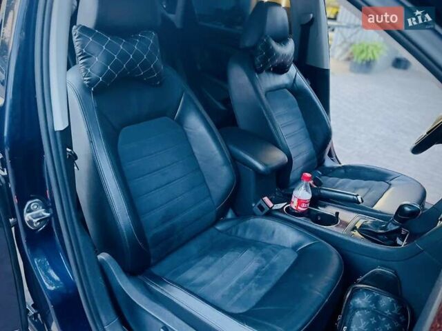 Синий Фольксваген Пассат, объемом двигателя 2 л и пробегом 213 тыс. км за 13000 $, фото 6 на Automoto.ua