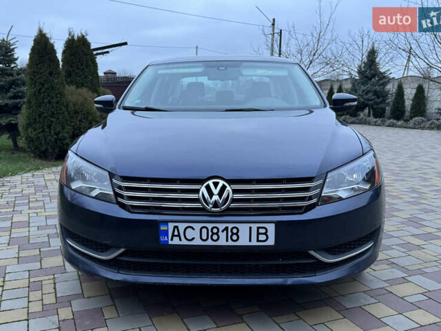 Синій Фольксваген Пассат, об'ємом двигуна 2 л та пробігом 310 тис. км за 9999 $, фото 1 на Automoto.ua