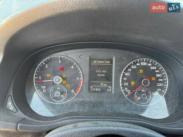 Фольксваген Пассат 2013 у Львові на Automoto.ua Синій Фольксваген Пассат, об'ємом двигуна 2 л та пробігом 205 тис. км за 9500 $, фото 6 на Automoto.ua