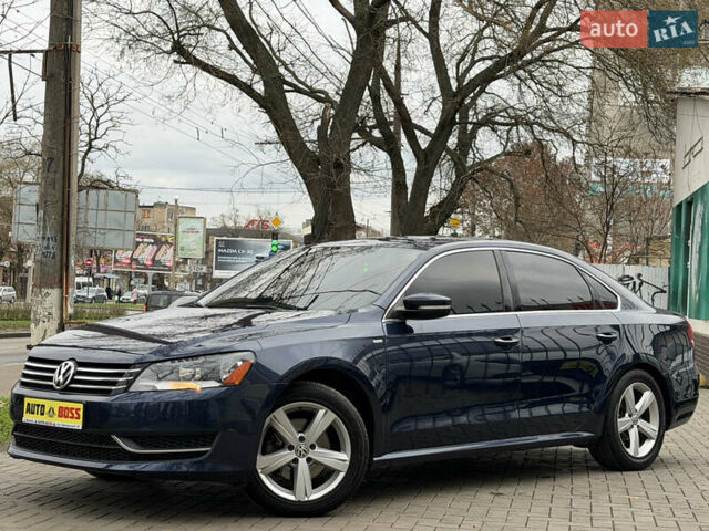 Синій Фольксваген Пассат, об'ємом двигуна 1.8 л та пробігом 220 тис. км за 9999 $, фото 1 на Automoto.ua