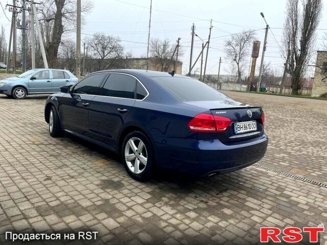 Синий Фольксваген Пассат, объемом двигателя 2.5 л и пробегом 255 тыс. км за 9800 $, фото 4 на Automoto.ua