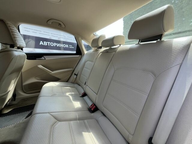 Синій Фольксваген Пассат, об'ємом двигуна 2.5 л та пробігом 211 тис. км за 9900 $, фото 20 на Automoto.ua