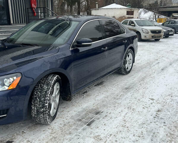 Синий Фольксваген Пассат, объемом двигателя 1.97 л и пробегом 205 тыс. км за 11200 $, фото 5 на Automoto.ua