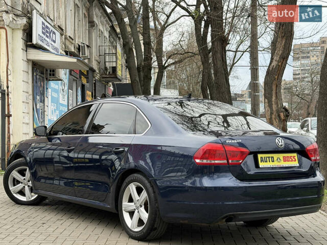 Синій Фольксваген Пассат, об'ємом двигуна 1.8 л та пробігом 220 тис. км за 9999 $, фото 6 на Automoto.ua