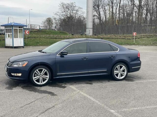 Синий Фольксваген Пассат, объемом двигателя 2 л и пробегом 260 тыс. км за 11900 $, фото 2 на Automoto.ua