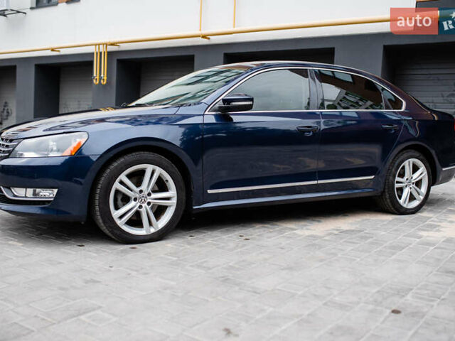 Синій Фольксваген Пассат, об'ємом двигуна 1.97 л та пробігом 253 тис. км за 11300 $, фото 2 на Automoto.ua