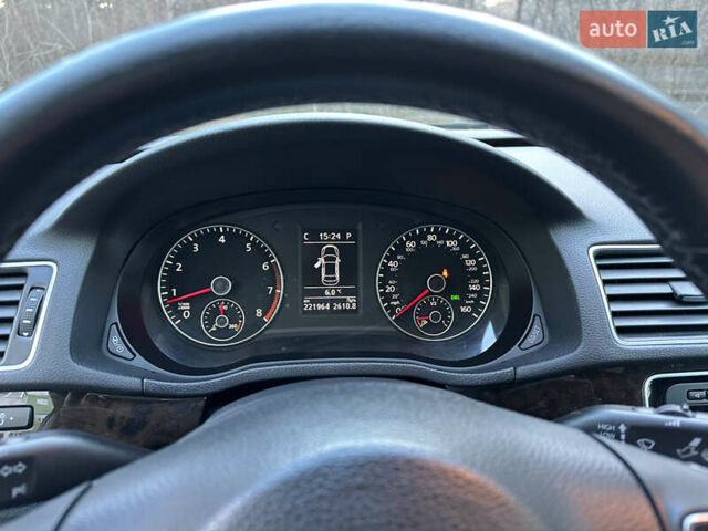 Синий Фольксваген Пассат, объемом двигателя 1.8 л и пробегом 221 тыс. км за 11200 $, фото 11 на Automoto.ua