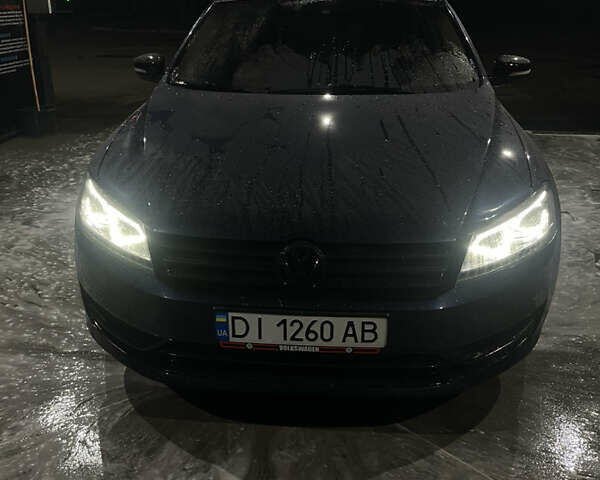 Синий Фольксваген Пассат, объемом двигателя 1.8 л и пробегом 177 тыс. км за 10000 $, фото 7 на Automoto.ua