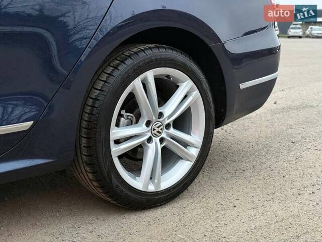 Синій Фольксваген Пассат, об'ємом двигуна 2 л та пробігом 172 тис. км за 12900 $, фото 9 на Automoto.ua
