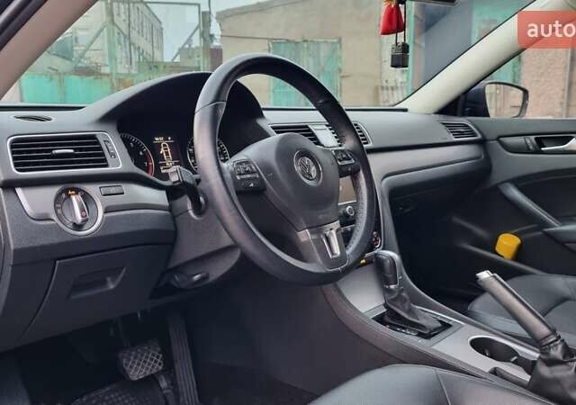 Синій Фольксваген Пассат, об'ємом двигуна 1.8 л та пробігом 197 тис. км за 10500 $, фото 2 на Automoto.ua