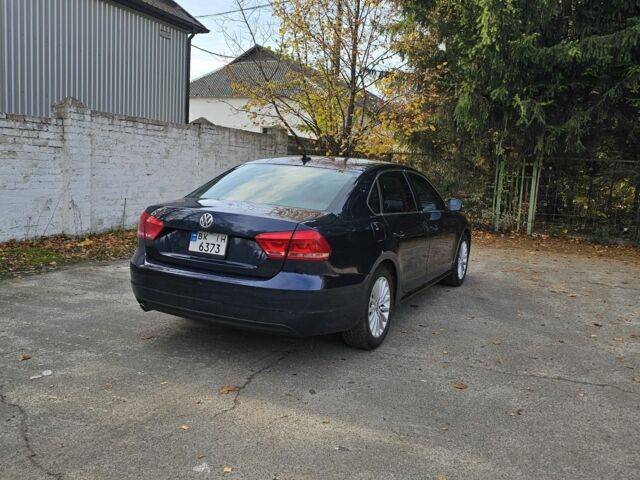 Синий Фольксваген Пассат, объемом двигателя 2 л и пробегом 126 тыс. км за 11600 $, фото 2 на Automoto.ua