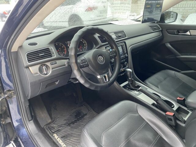 Синій Фольксваген Пассат, об'ємом двигуна 1.8 л та пробігом 230 тис. км за 9900 $, фото 10 на Automoto.ua