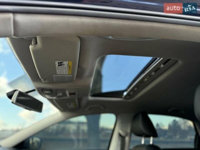 Синий Фольксваген Пассат, объемом двигателя 2 л и пробегом 255 тыс. км за 12650 $, фото 43 на Automoto.ua