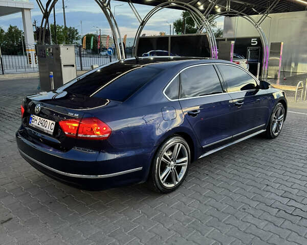 Синий Фольксваген Пассат, объемом двигателя 1.97 л и пробегом 206 тыс. км за 12500 $, фото 2 на Automoto.ua