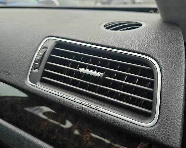 Синий Фольксваген Пассат, объемом двигателя 1.97 л и пробегом 188 тыс. км за 12000 $, фото 9 на Automoto.ua