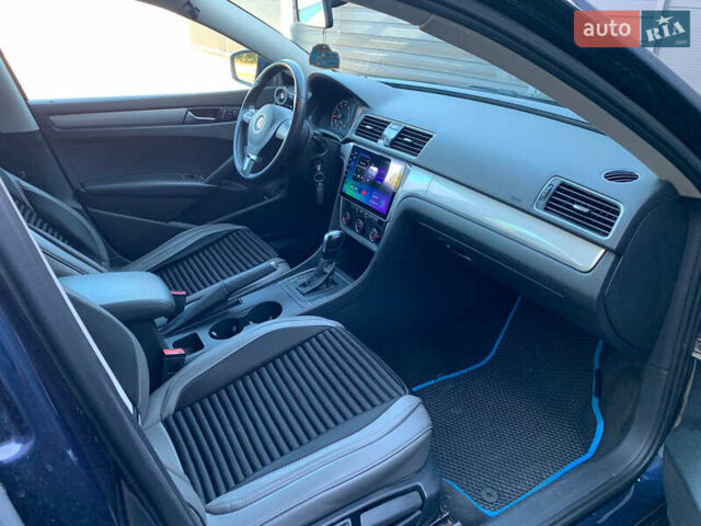 Синий Фольксваген Пассат, объемом двигателя 1.8 л и пробегом 194 тыс. км за 8990 $, фото 12 на Automoto.ua